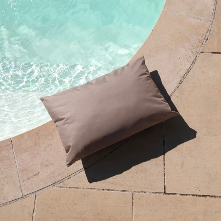 Cuscino esterno impermeabile MINORQUE con rivestimento sfoderabile