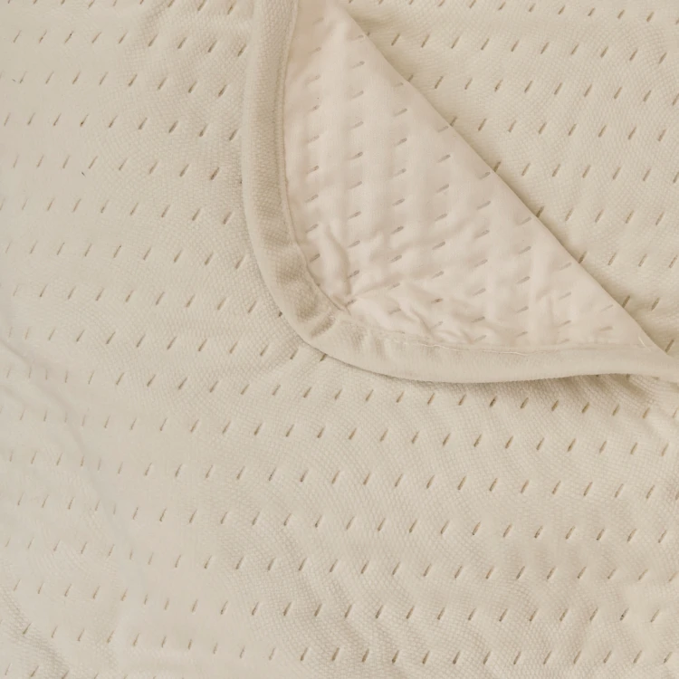 Dessus de lit matelassé avec 2 taies assorties