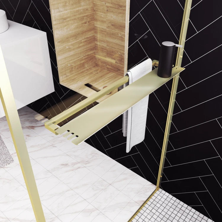 Paroi de douche à l’italienne avec étagère et porte-serviette