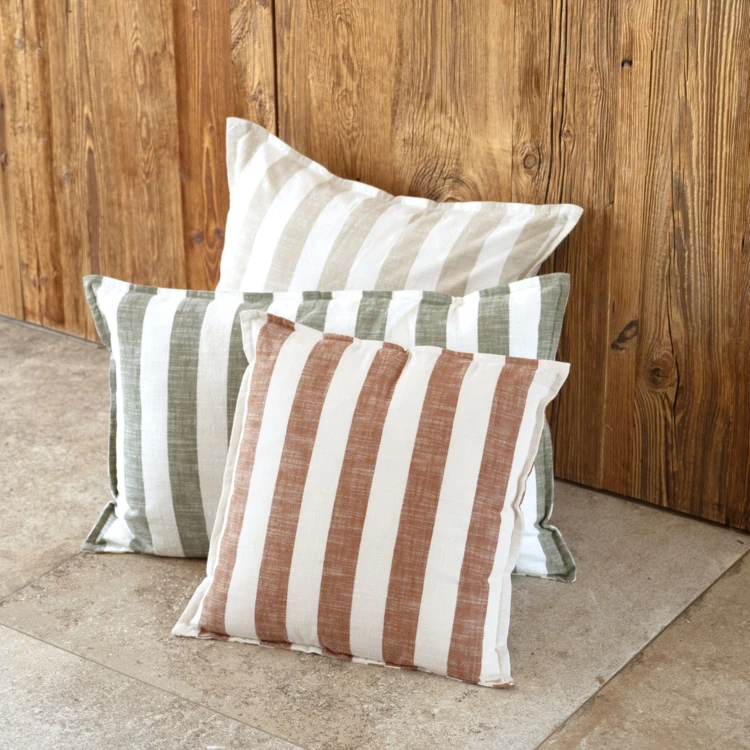 Copricuscino 100% cotone double-face a righe e percalle LOURMARIN