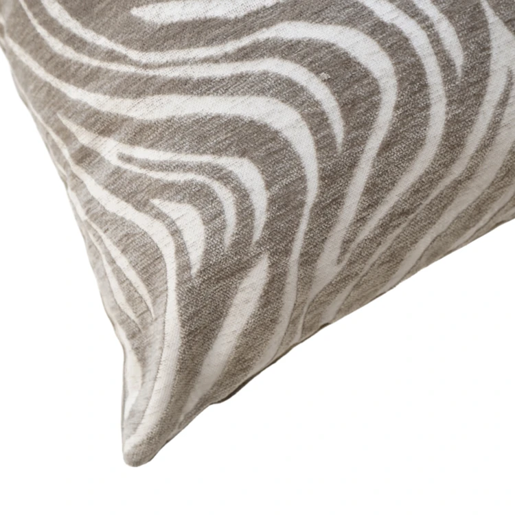 Vierkant sierkussen van jacquardfluweel met zebraprint