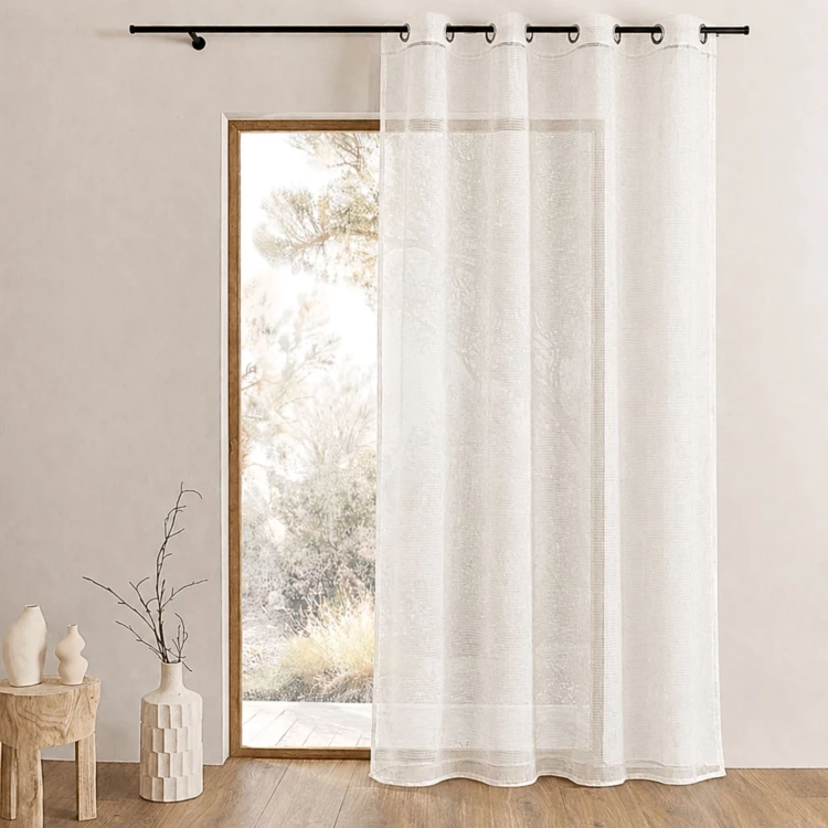 Organza voile met fijne horizontale strepen
