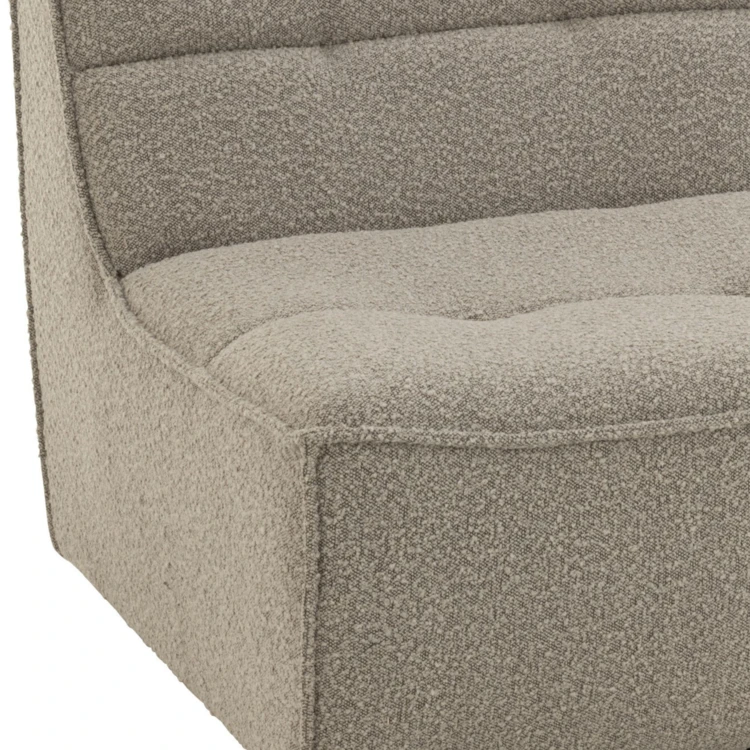 Quadratischer Drehsessel aus Bouclé-Stoff
