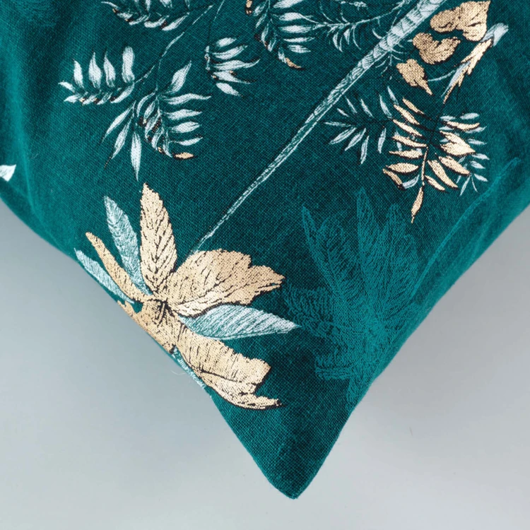 Cojín desenfundable con estampado azul