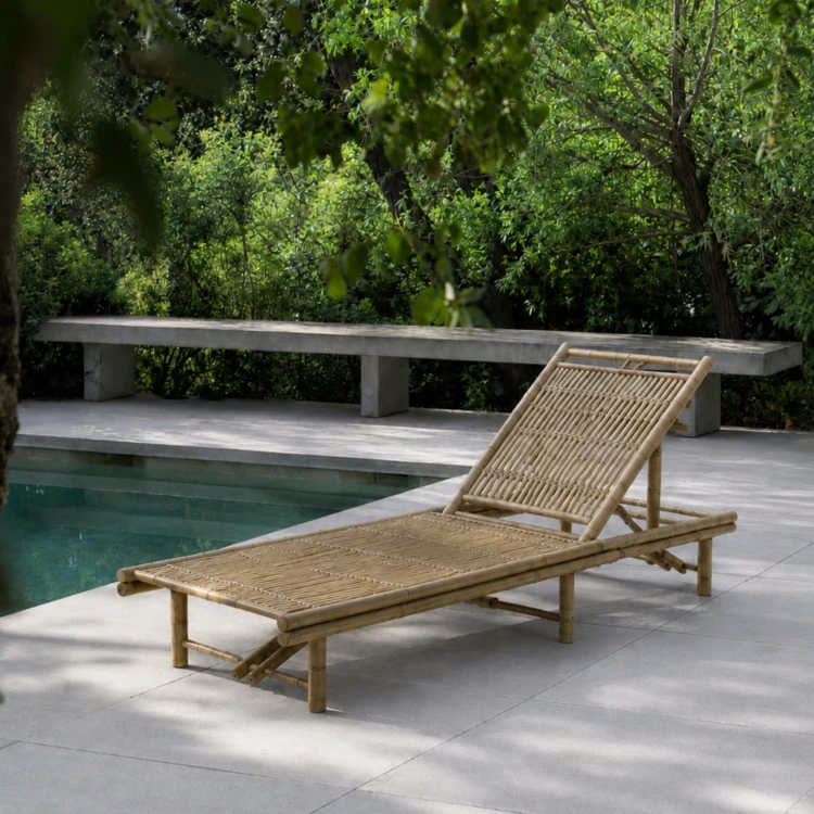 Chaise longue exterior de bambú