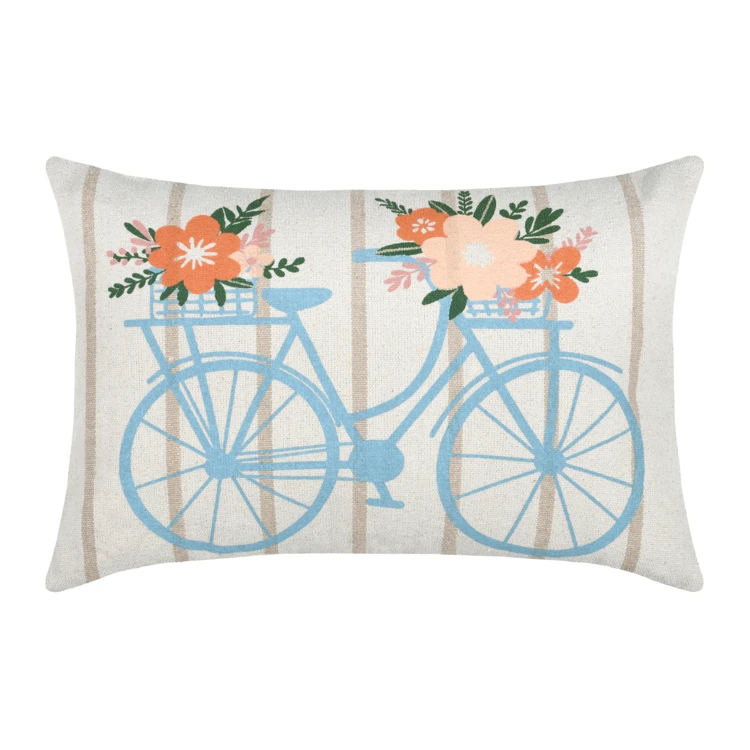 Coussin coton motif vélo fleuri