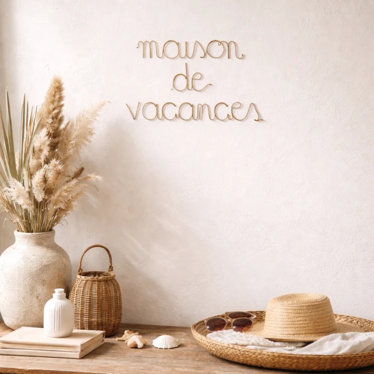 Wort Messingdraht "MAISON DE VACANCES" (Ferienhaus)