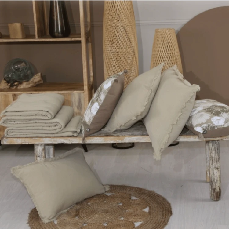 Coussin à franges en coton