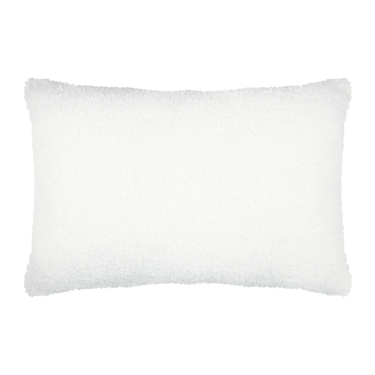 Cojín rectangular de rizo con motivo de montaña