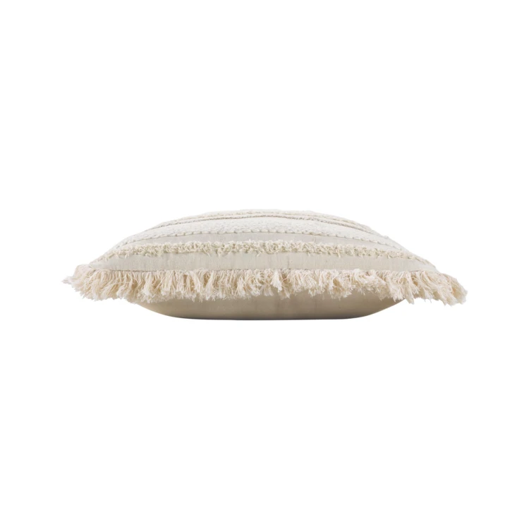 Coussin déhoussable en coton tissé avec franges et rayures en relief