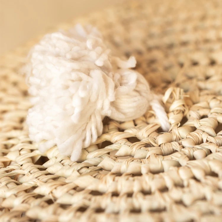 Panière a linge ajourée couvercle pompon