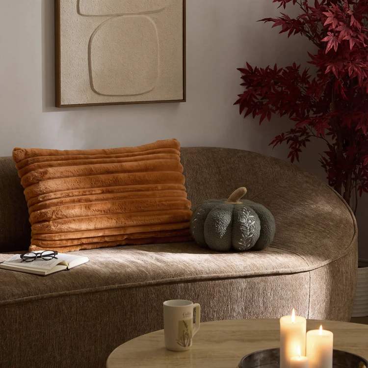 Coussin décoratif rectangulaire côtelé