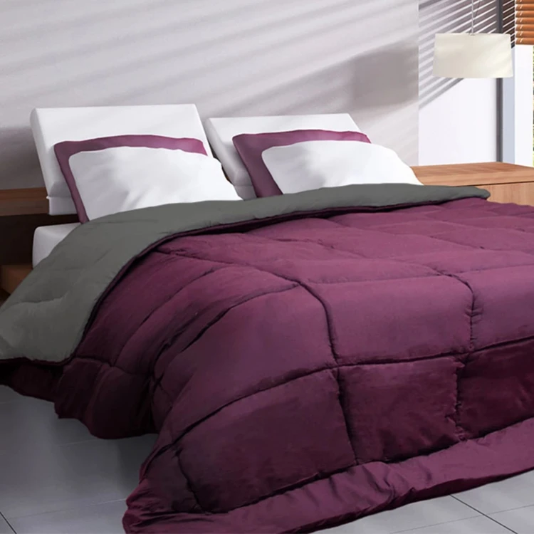 Couette légère réversible bicolore en microfibre 200 gr/m²