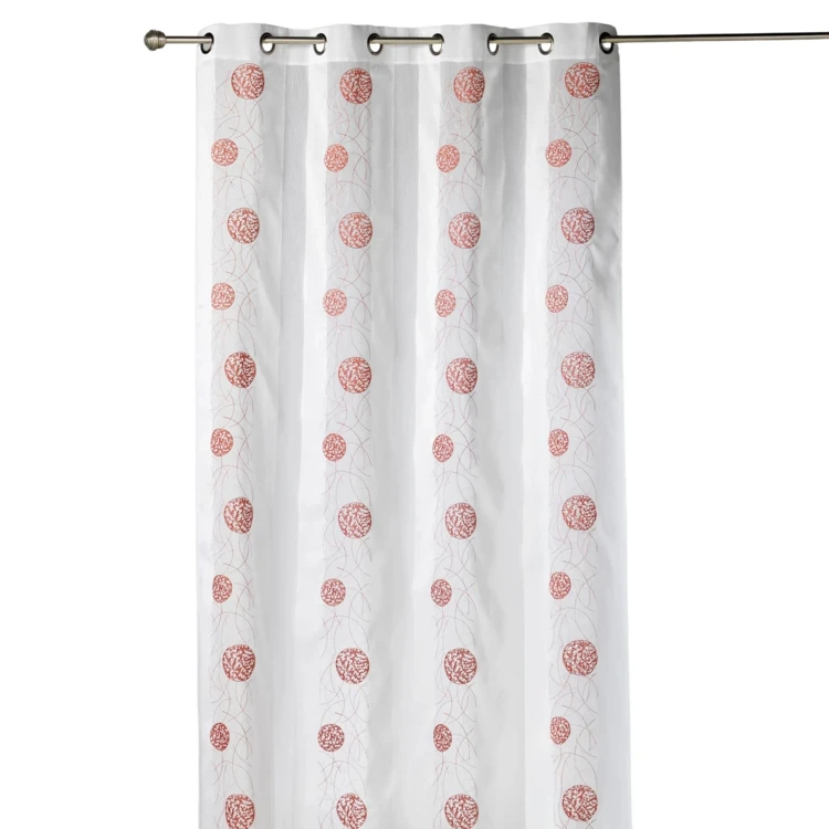 Cortina de organza bordada com motivos redondos