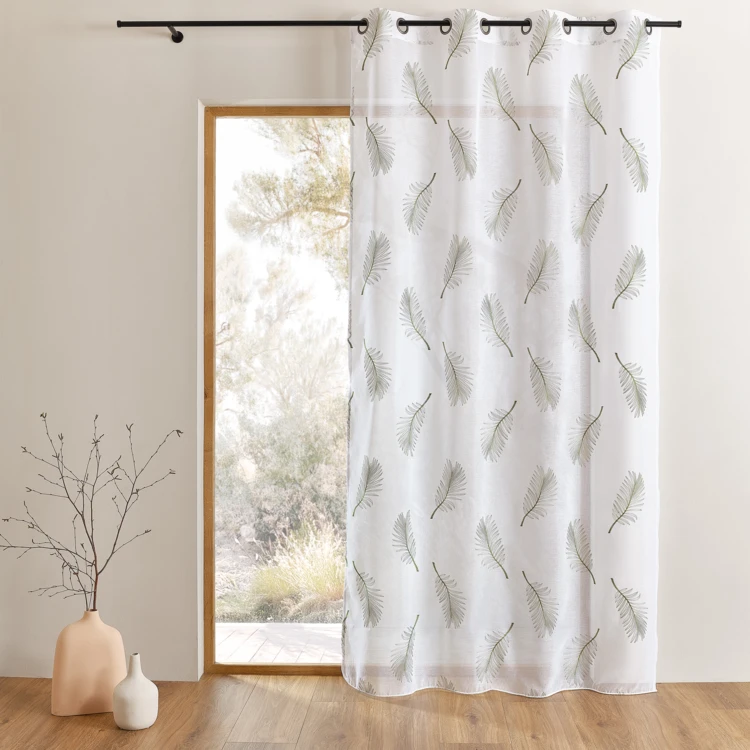 Voile bordado con hojas