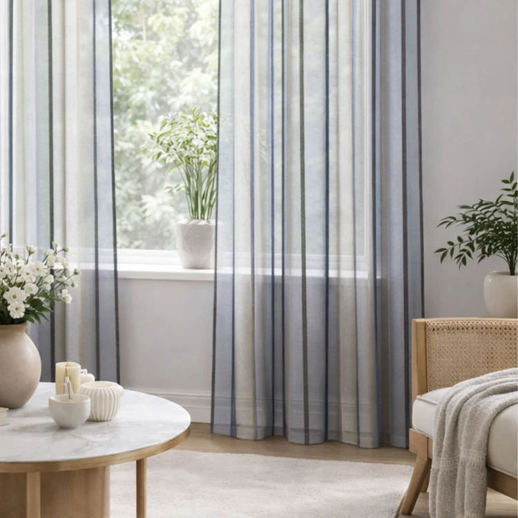Pantaloni a righe tono su tono
