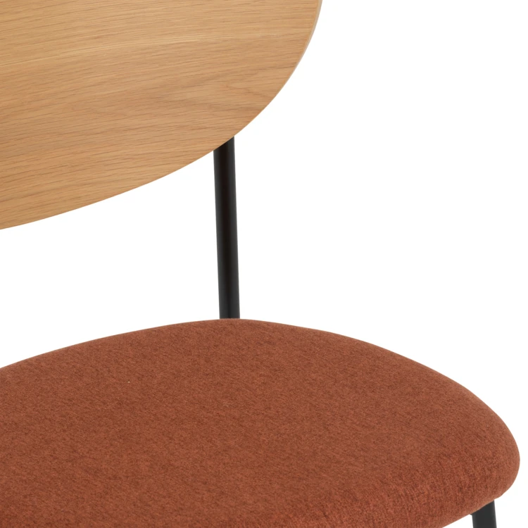 Lot de 2 chaises avec dossier bois et pieds métal
