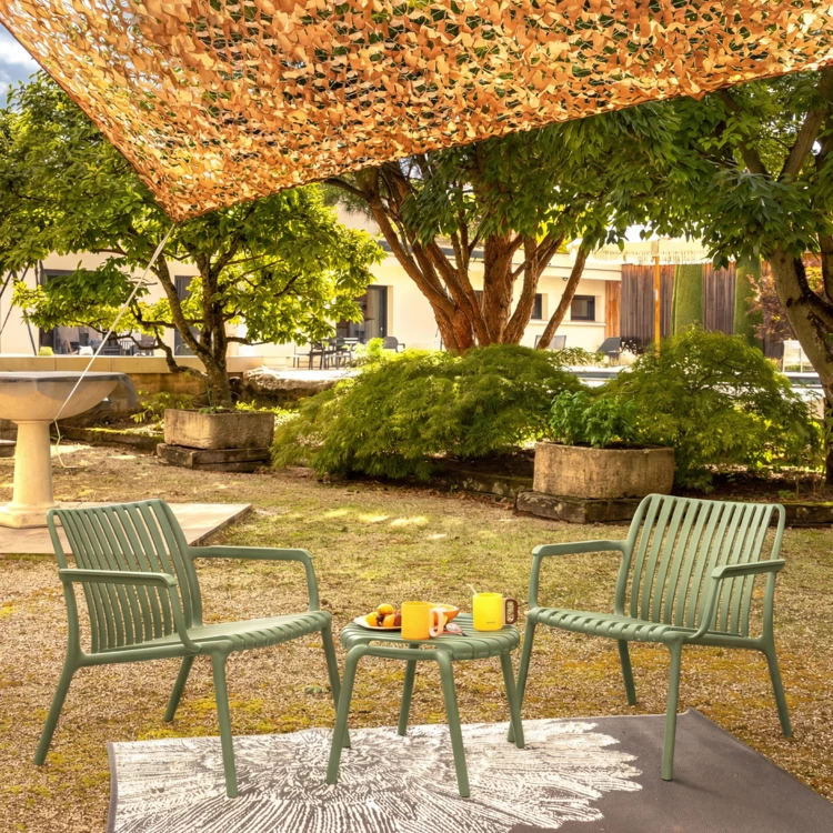 Fauteuil bas de jardin