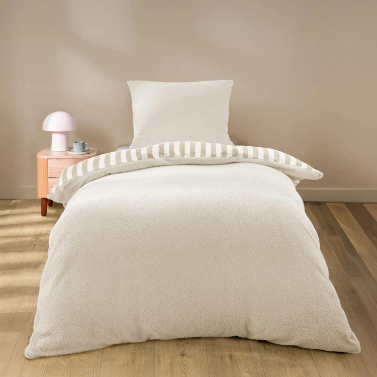 Set da letto a 2 pezzi in pile con risvolto a quadri: copriletto + federa