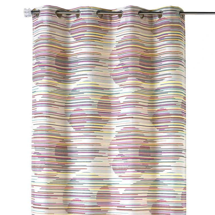 Jacquard-Lichtvorhang mit grafischen Mustern