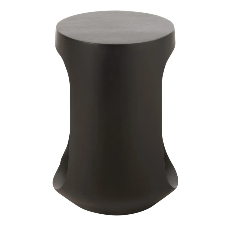 Couchtisch aus Mangoholz mit modernem Design