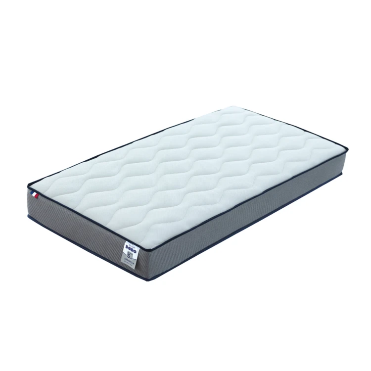 Matelas bébé ergonomique et ultra respirant