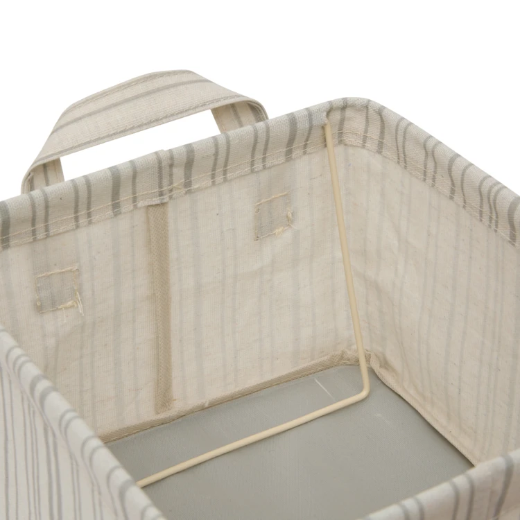 Opbergmand van polyester met stalen frame