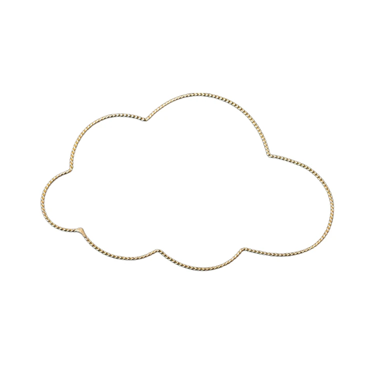 Déco murale nuage fil laiton torsadé