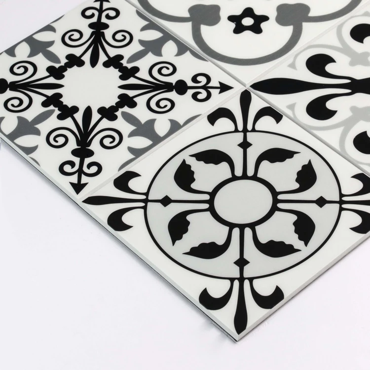Lot de 4 crédences adhésives murales 3D motifs carreaux de ciment