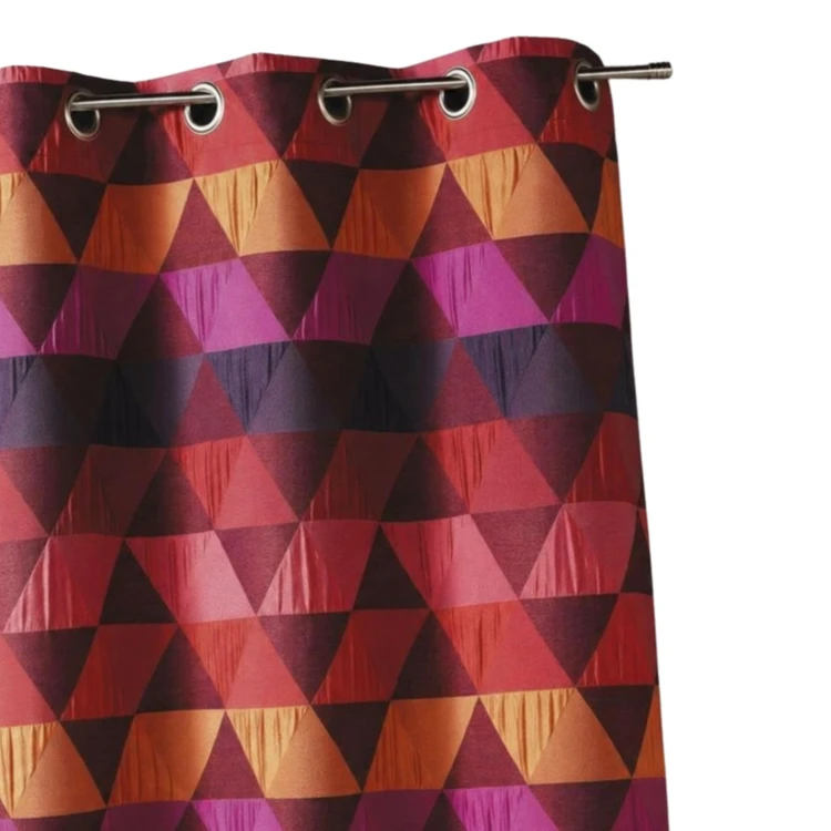 Cortina jacquard triangular