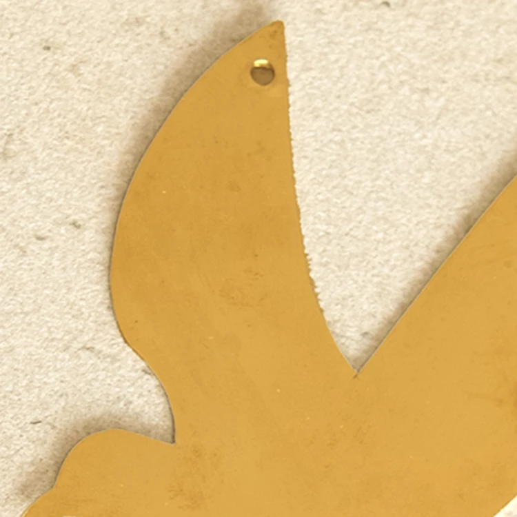 Messing duif wanddecoratie