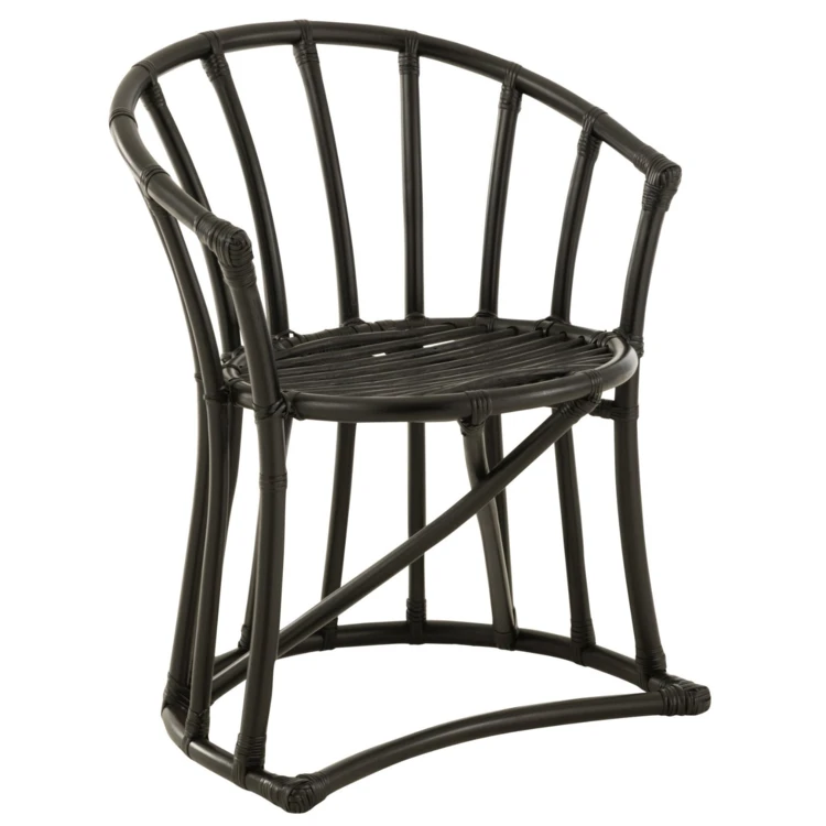 Chaise en rotin avec coussin