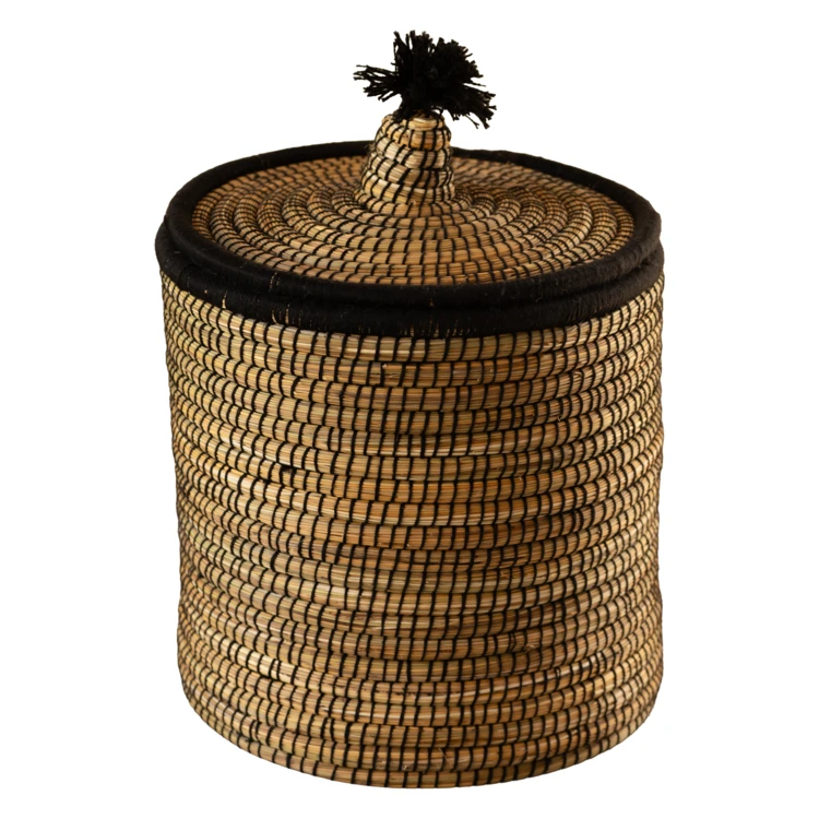Cesto para roupa suja em fibras vegetais e lã