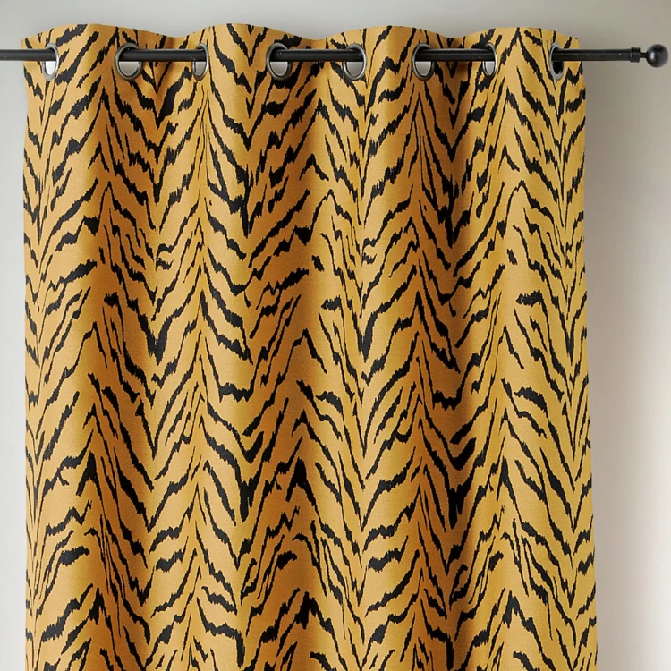 Ösenvorhang Tiger
