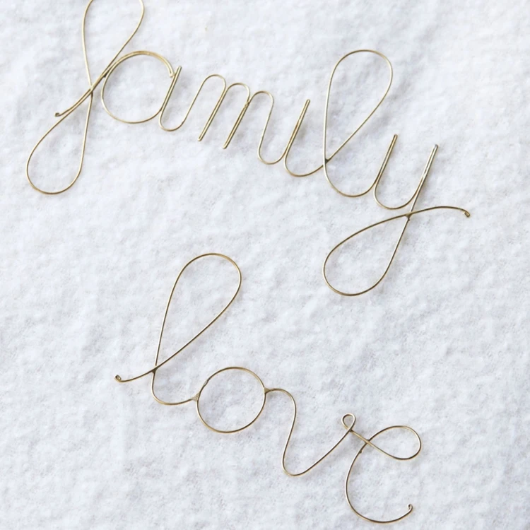 Wort Messingdraht vergoldet "LOVE"