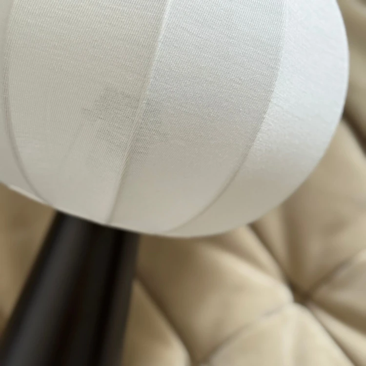 Lampe à poser métal et coton