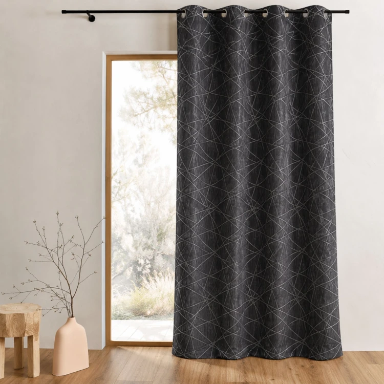 Jacquard-Lichtvorhang mit geometrischen Mustern