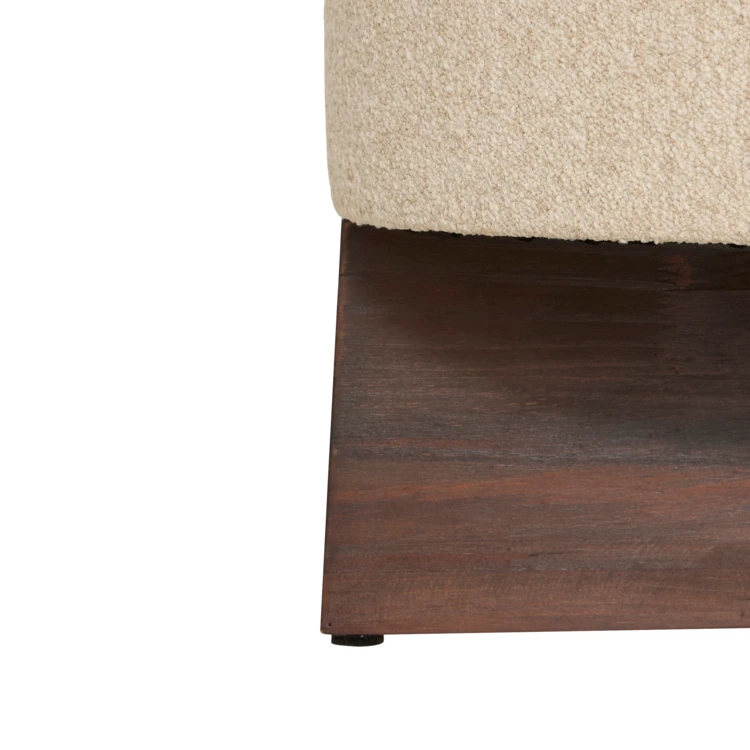 Puf redondo de tela bouclé con base de madera