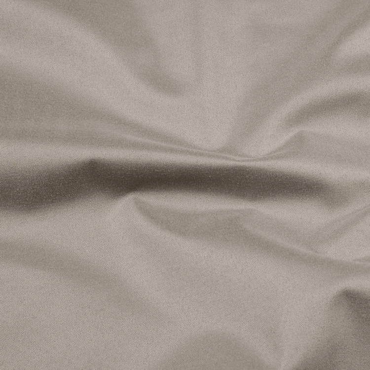 Grauer Verdunklungsvorhang aus 100 % Polyester in Uni-Farbe
