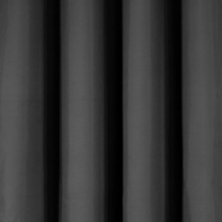 Cortina lisa térmica e blackout