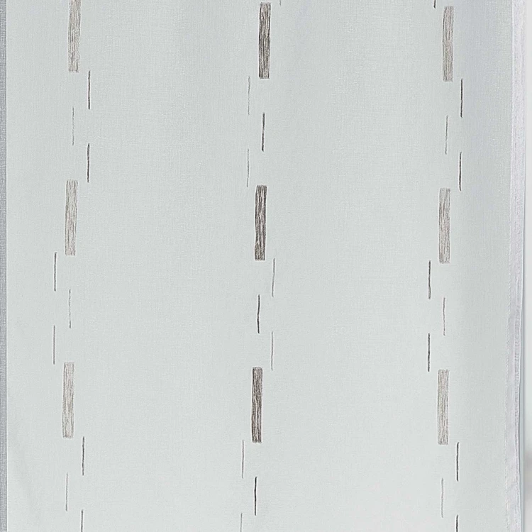 Par de ventanas de jacquard con hilos cortados