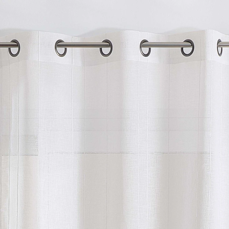Cortinas lisas de rayas finas
