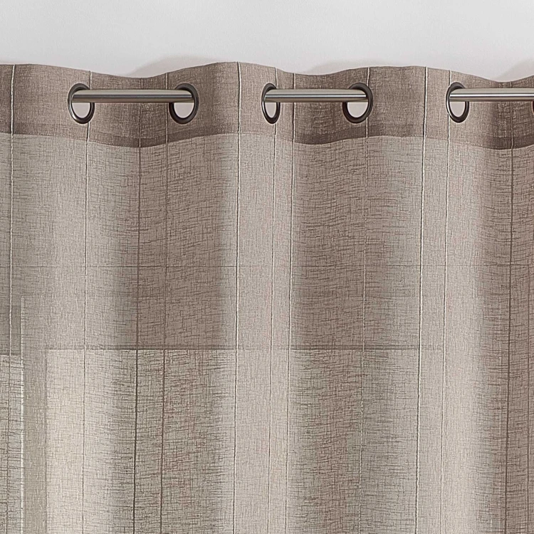 Cortinas lisas de rayas finas