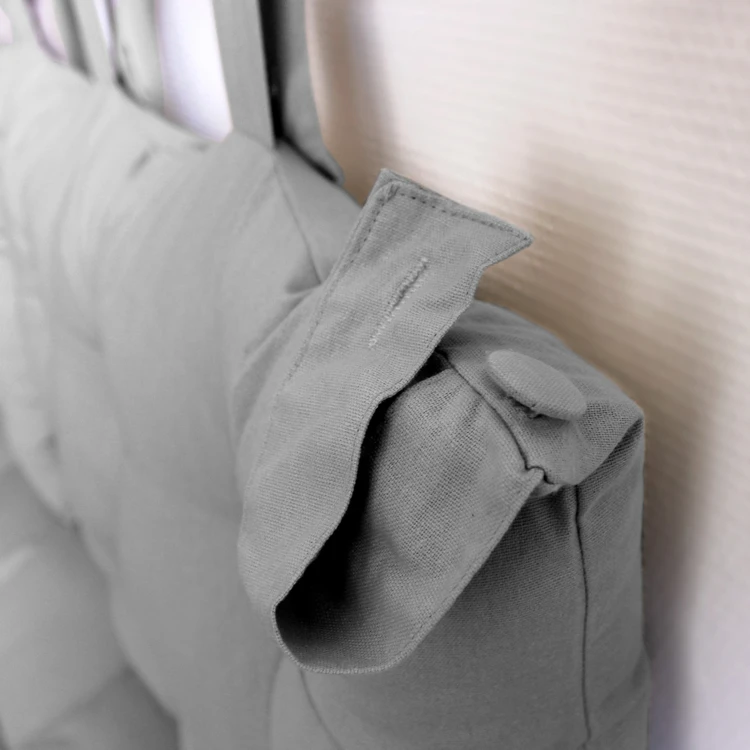Cuscino per testiera in cotone con linguette a bottone