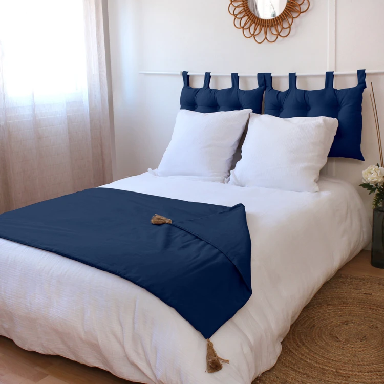 Panama-Steppdecke mit Pompons aus Jute