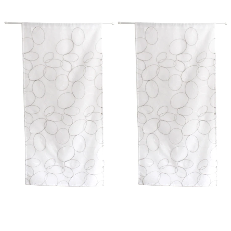 Par de pequenas cortinas bordadas com esferas