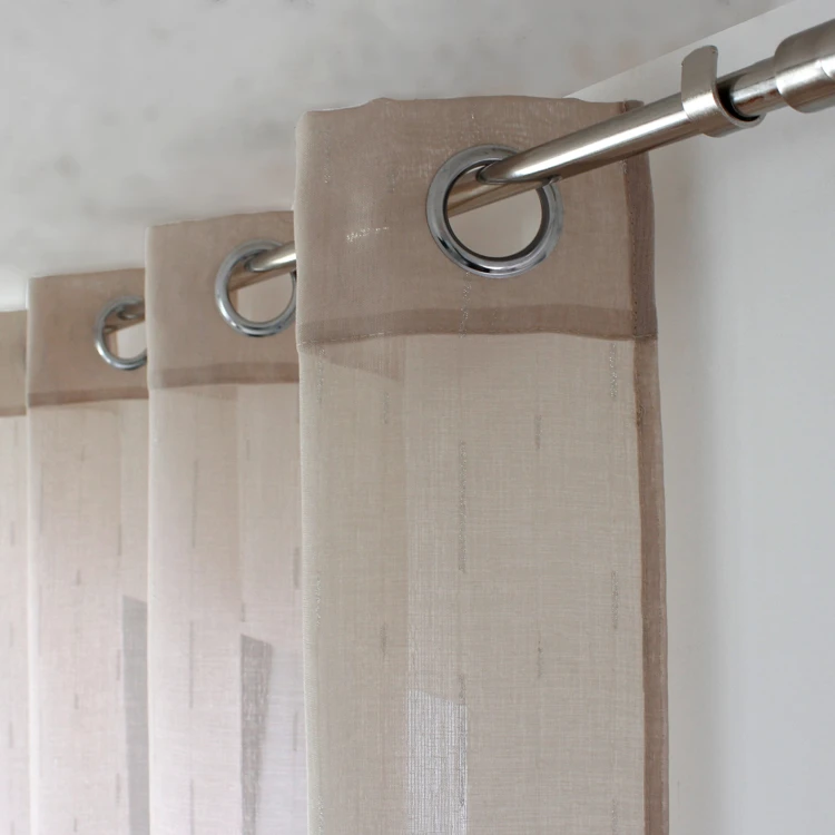 Veiling met zilver geweven draden