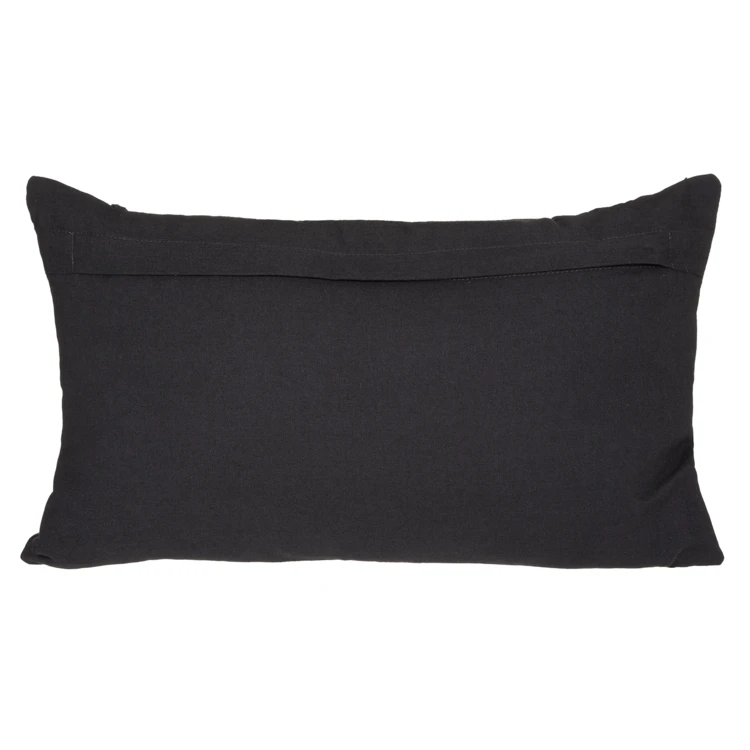 Coussin en coton et macramé