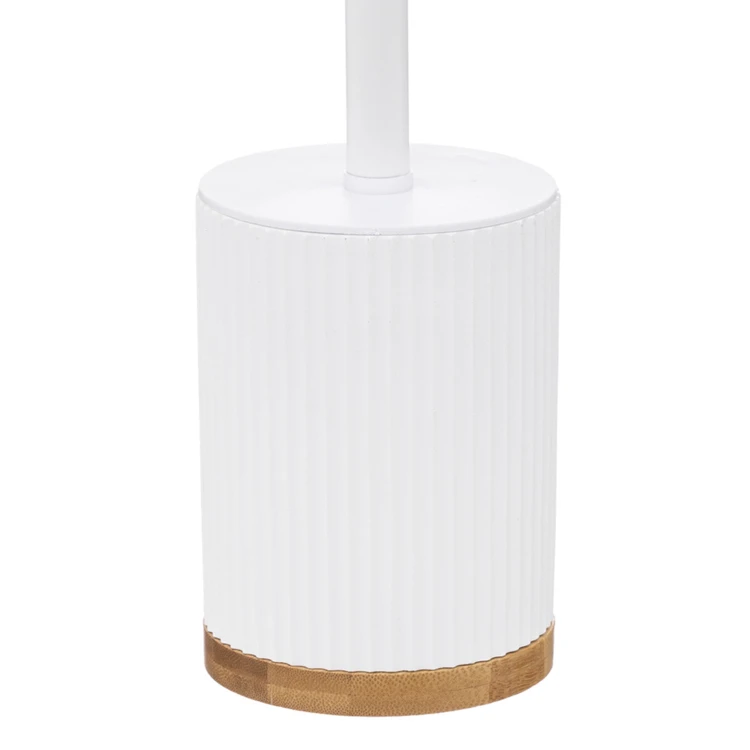 Geriffelte Bürste und Wc-Topf