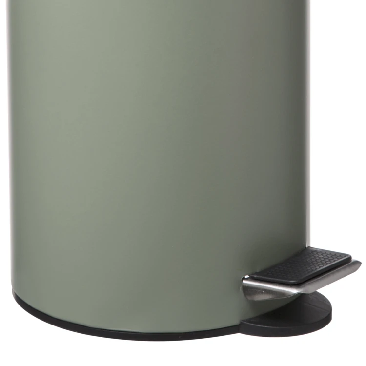 Farbiger Mülleimer mit Bambusdeckel